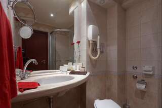 Отель Capitol Hotel Варна Стандартный двухместный номер с 1 кроватью-2