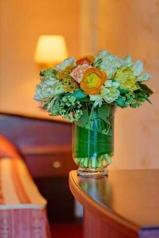 Отель Capitol Hotel Варна Стандартный двухместный номер с 1 кроватью-1