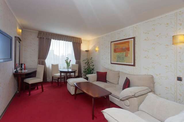 Отель Capitol Hotel Варна-21